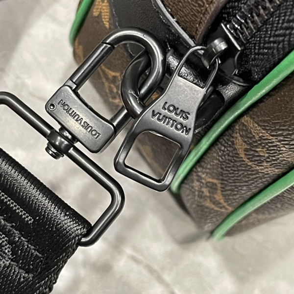 ルイヴィトンバッグ素材ディテール